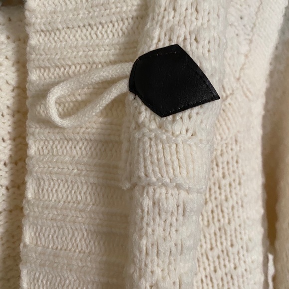 🔸Cardigan - Picture 3 of 9